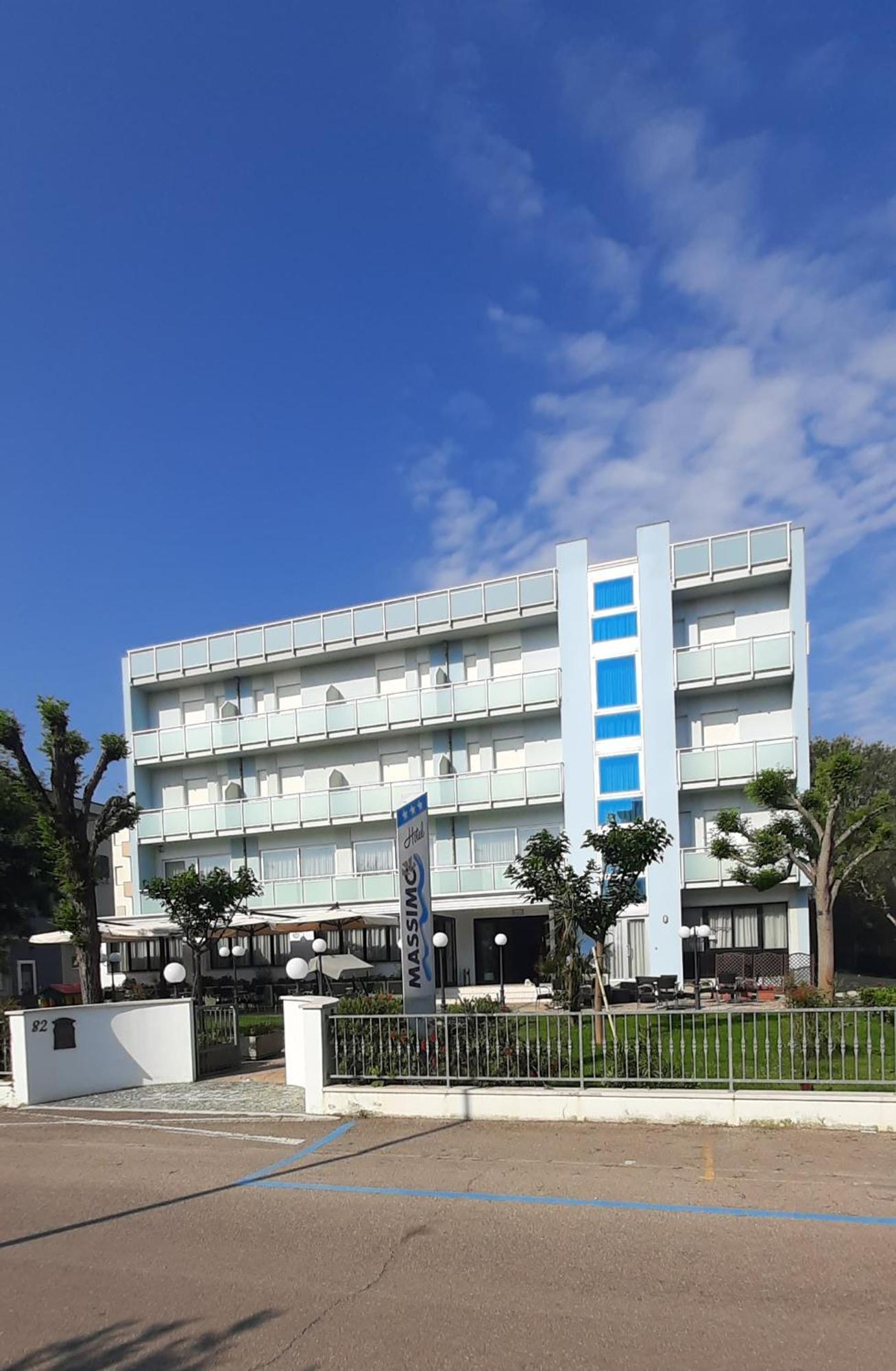 Hotel Massimo Cervia Exterior foto