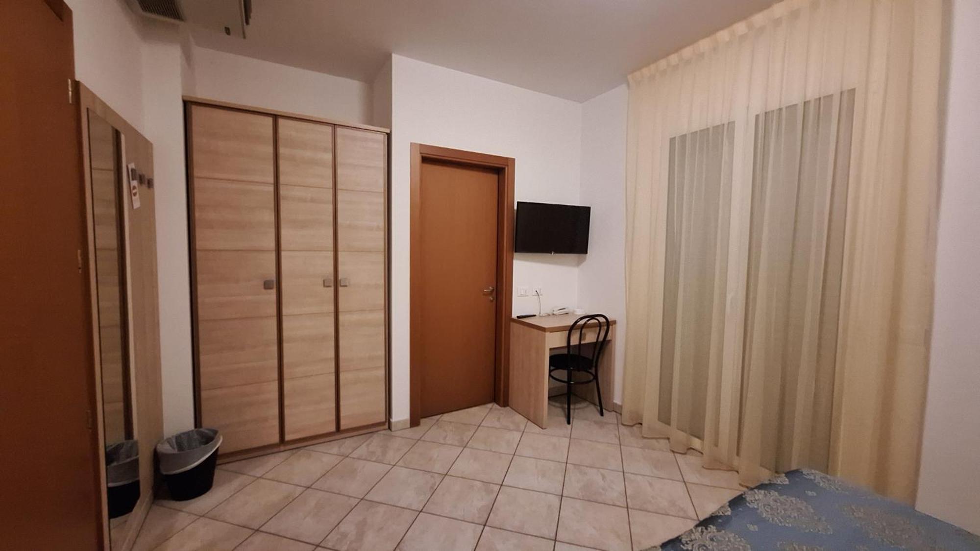 Hotel Massimo Cervia Cameră foto